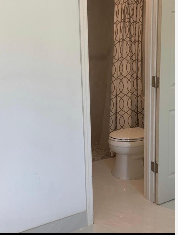 Room & Private Bathroom Бока-Ратон Экстерьер фото